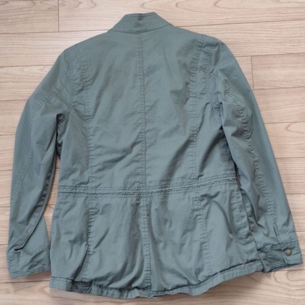 L.L. Bean Olive Green Utility Jacket with Faux Fur Lining Size Medium - Picture 3 of 12